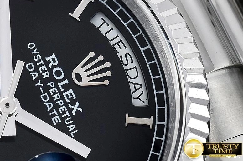 0715 RDD0215C – DayDate 36mm Affordable 686